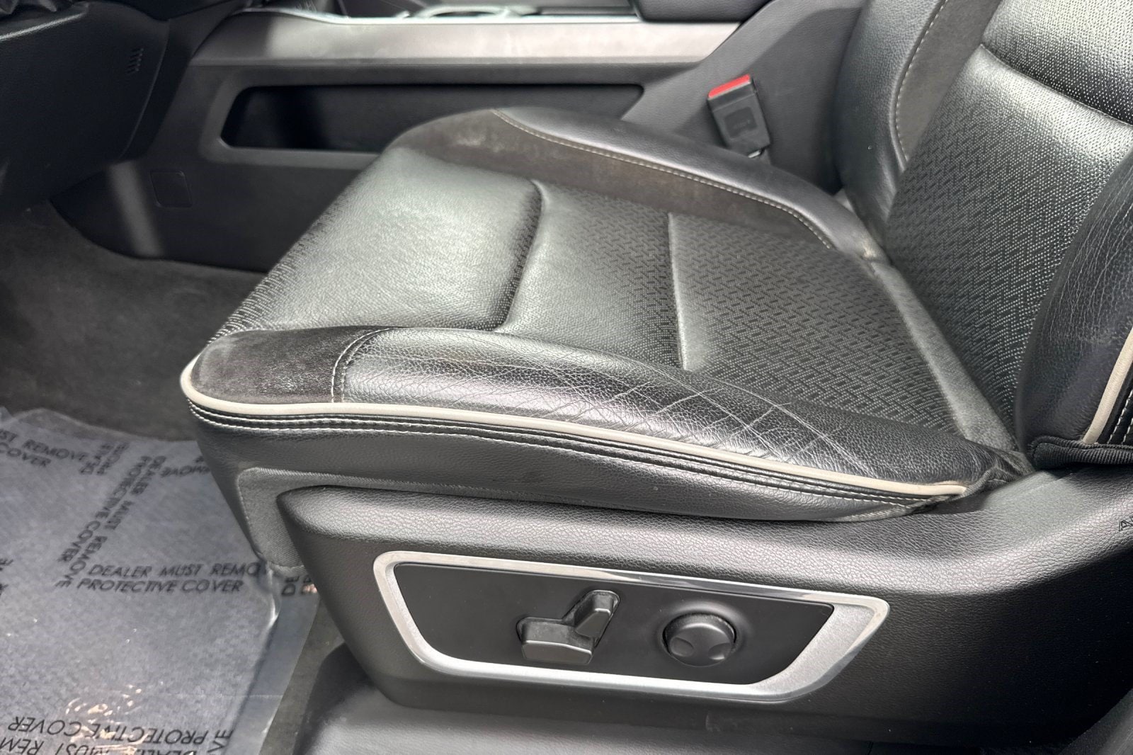 2022 RAM Ram 1500 Pickup Laramie - Photo 14