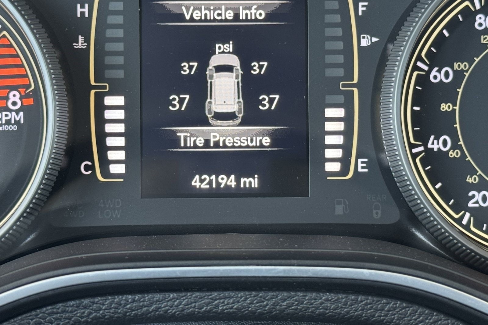 2021 Jeep Cherokee Latitude Lux - Photo 21