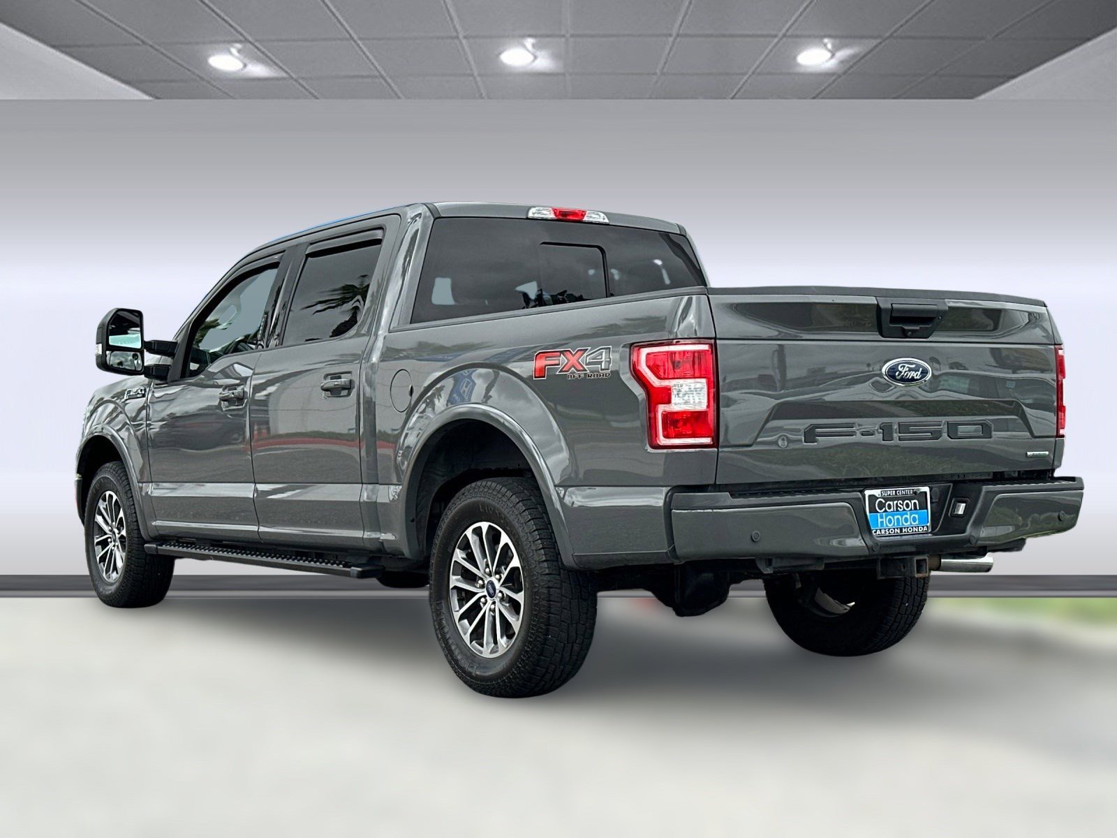 2020 Ford F-150 XLT photo 3