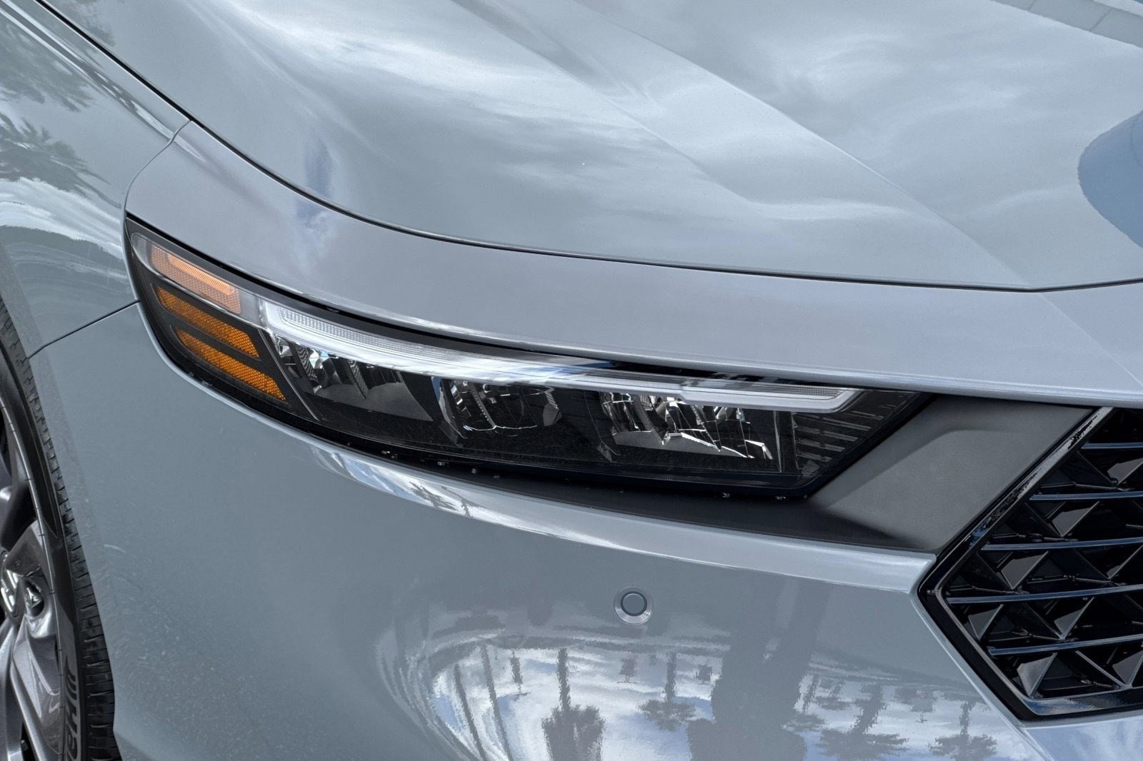 2026 Honda Accord Hybrid EX-L - Photo 10