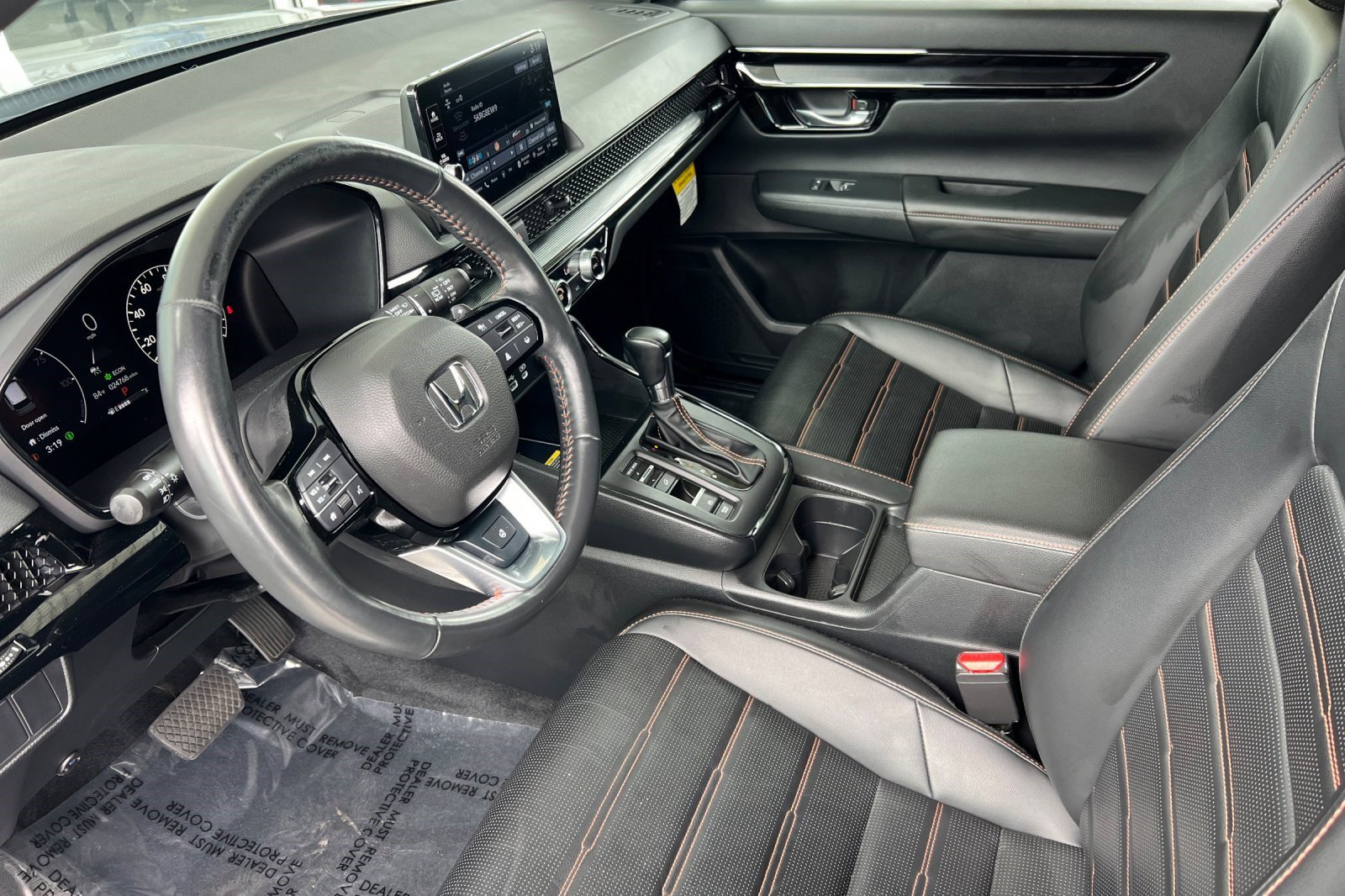 2023 Honda CR-V Hybrid Sport Touring photo 4