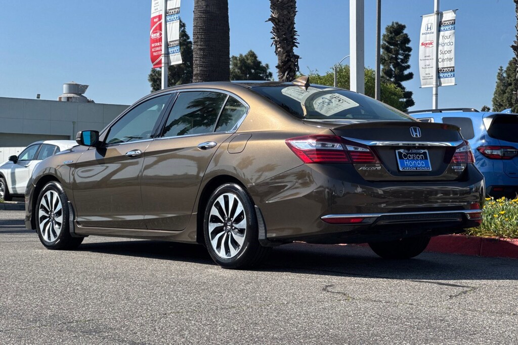 Used 2017 Honda Accord Hybrid Touring Sedan