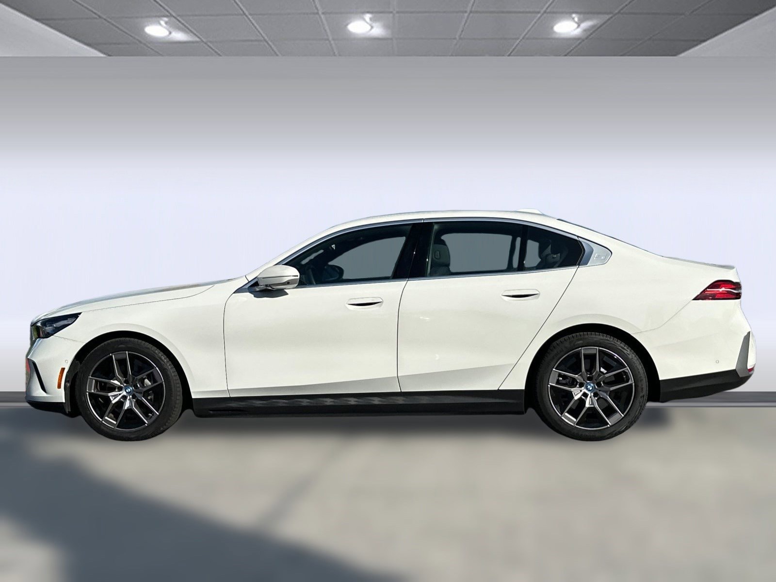 Used 2024 BMW i5 40 with VIN WBY33FK02RCR98585 for sale in Carson, CA