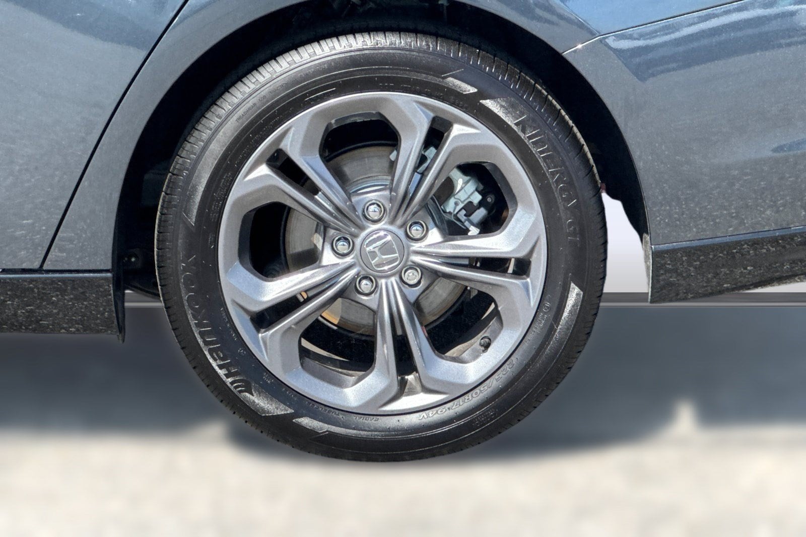 2026 Honda Accord Hybrid EX-L - Photo 13