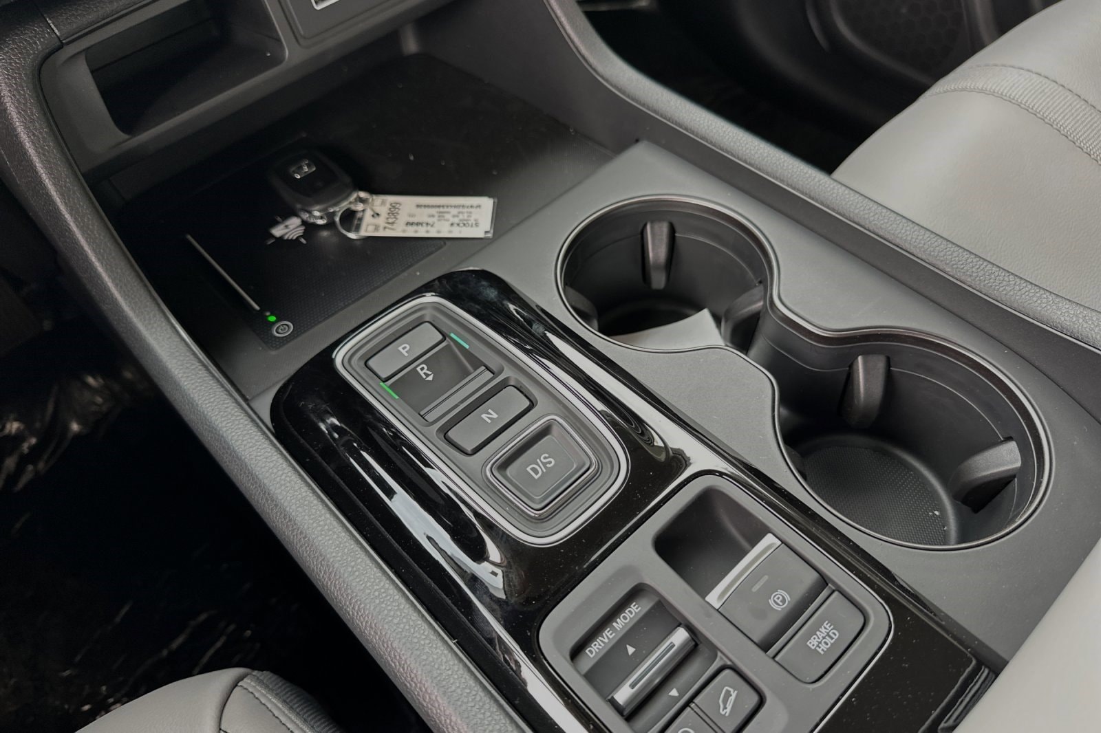 2025 Honda Pilot EX-L - Photo 21