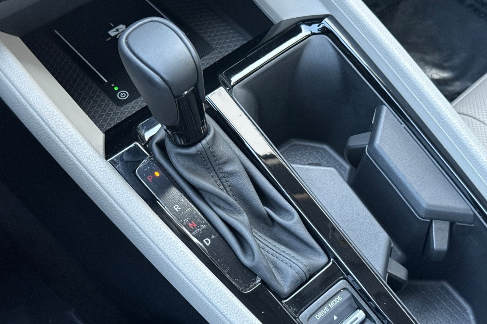 2026 Honda Accord Hybrid EX-L - Photo 18