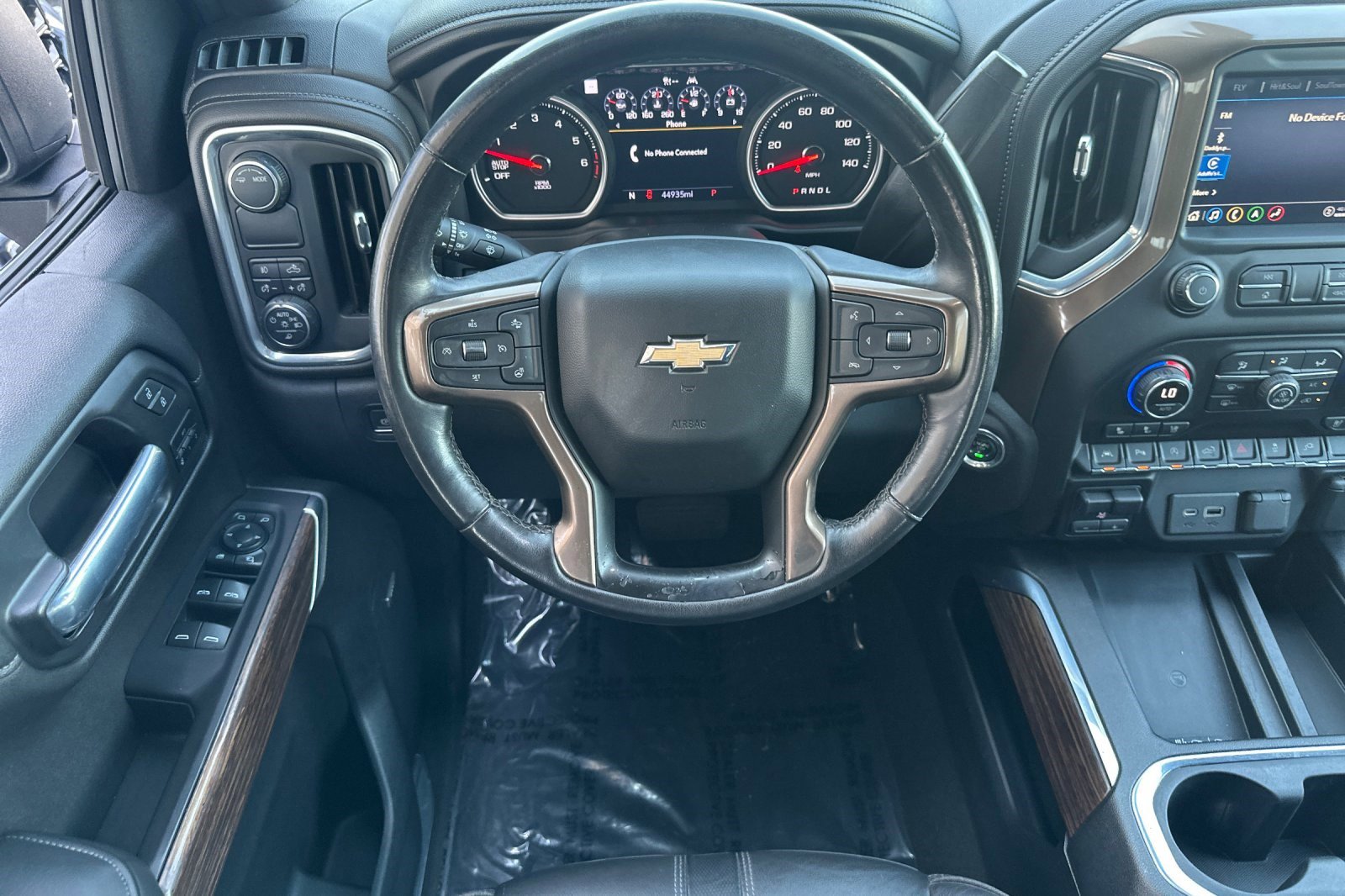 2021 Chevrolet Silverado 1500 High Country photo 4