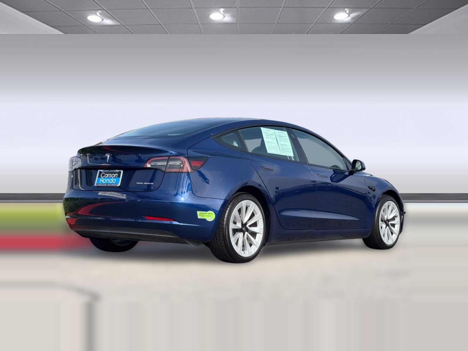 2022 Tesla Model 3 Long Range photo 3