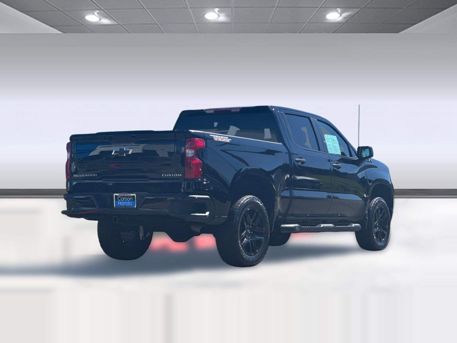 2024 Chevrolet Silverado 1500 Custom Trail Boss photo 3