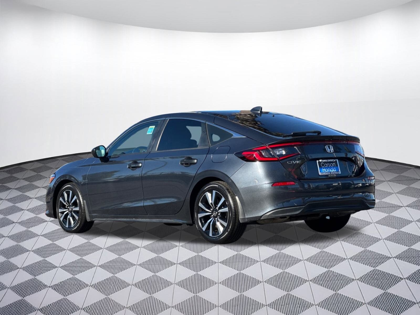 2022 Honda Civic EX-L Hatchback photo 3