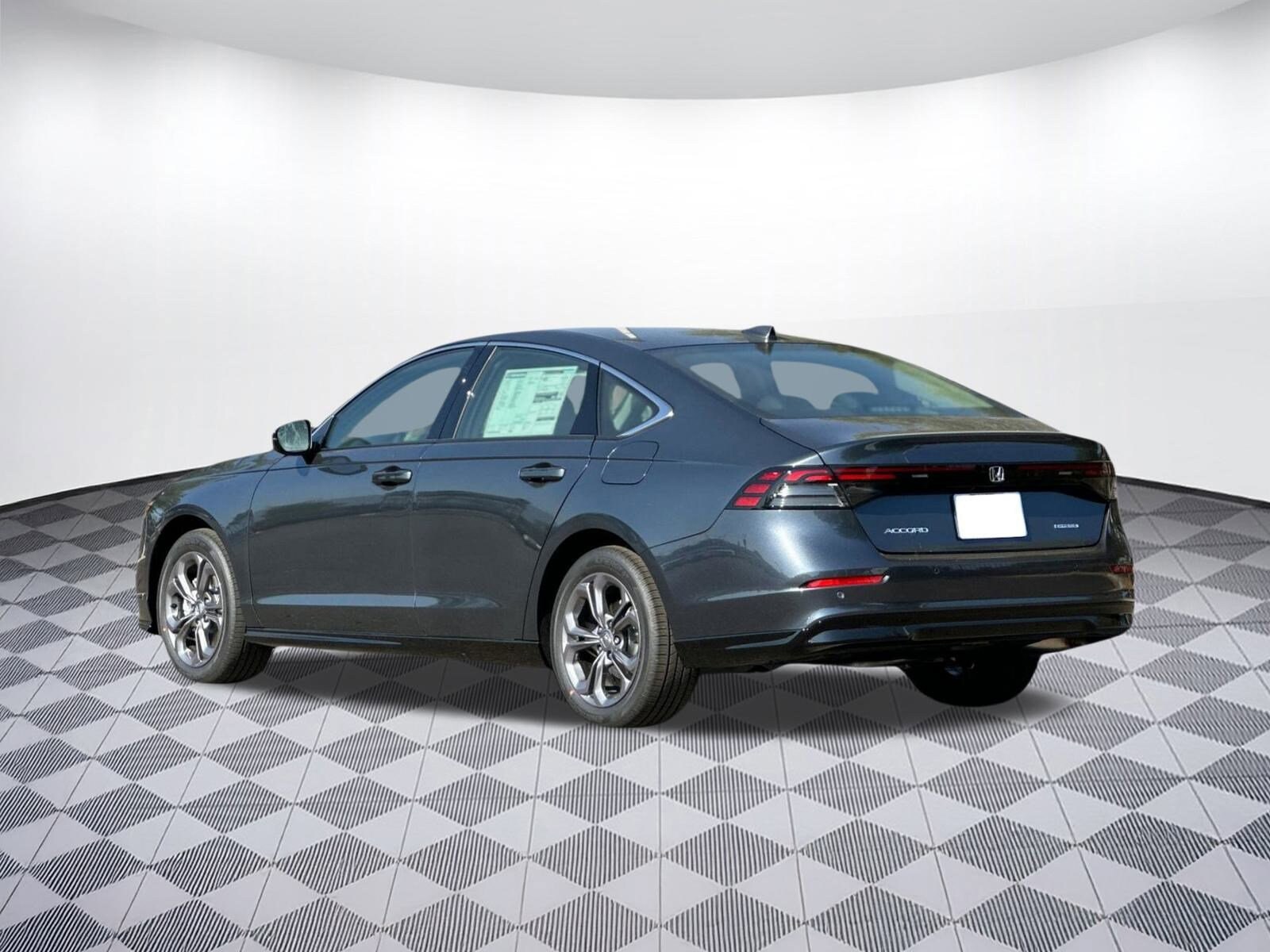 2025 Honda Accord Hybrid EX-L photo 3