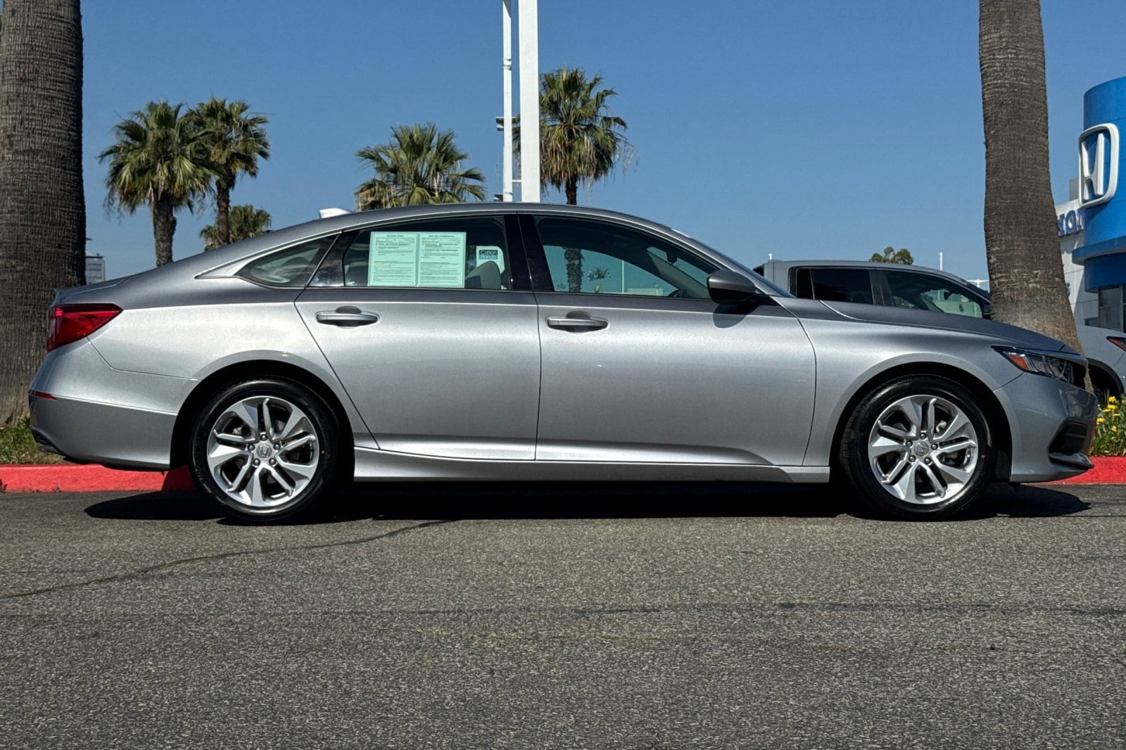 2020 Honda Accord LX photo 3