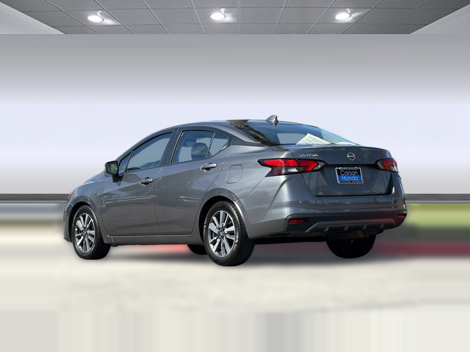 Versa SV Sedan