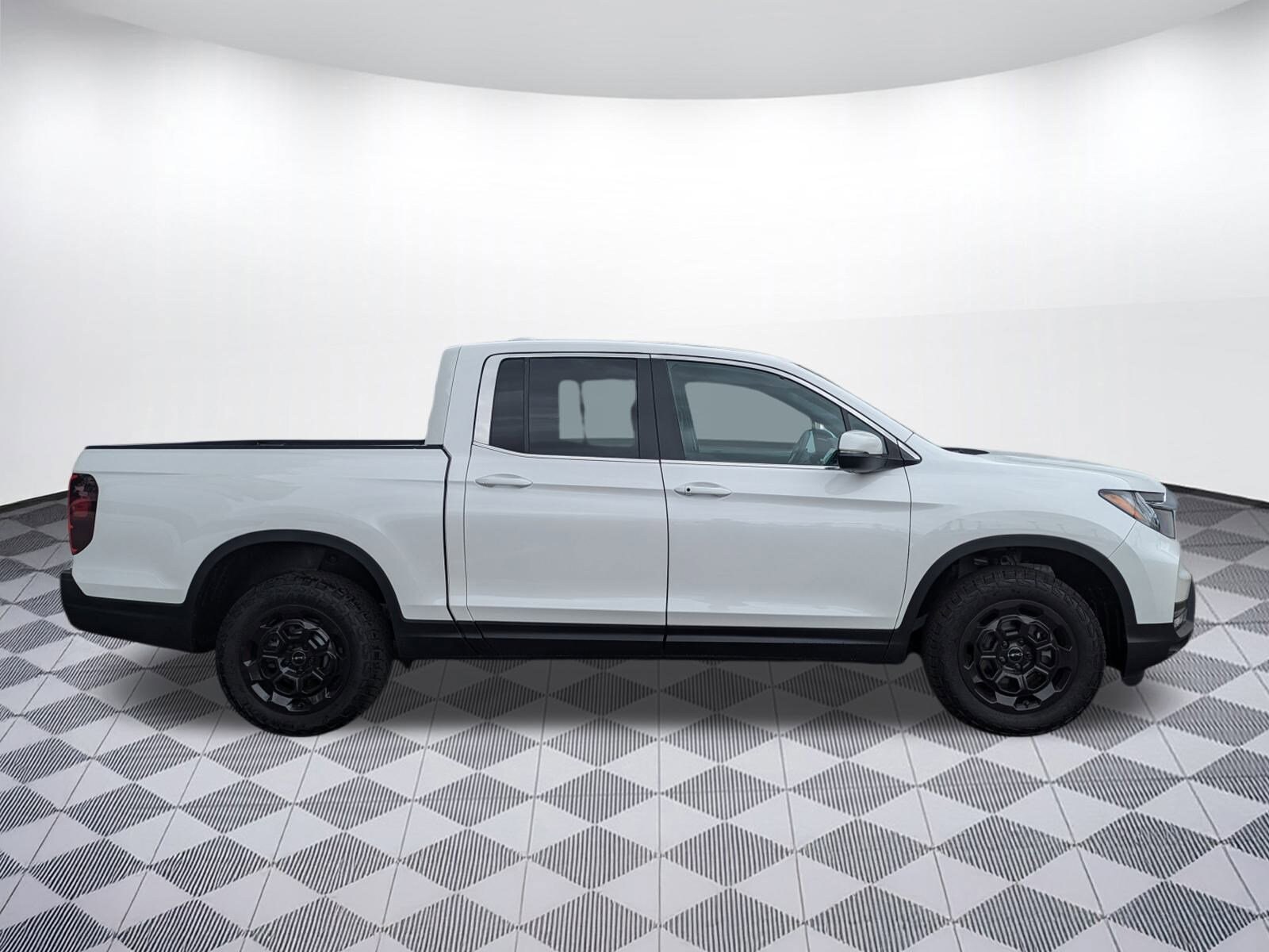 2025 Honda Ridgeline RTL photo 3
