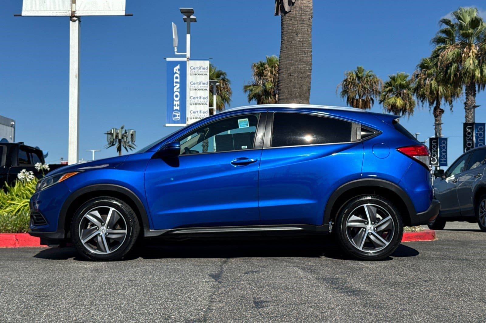 Used 2021 Honda HR-V EX with VIN 3CZRU5H51MM706741 for sale in Carson, CA