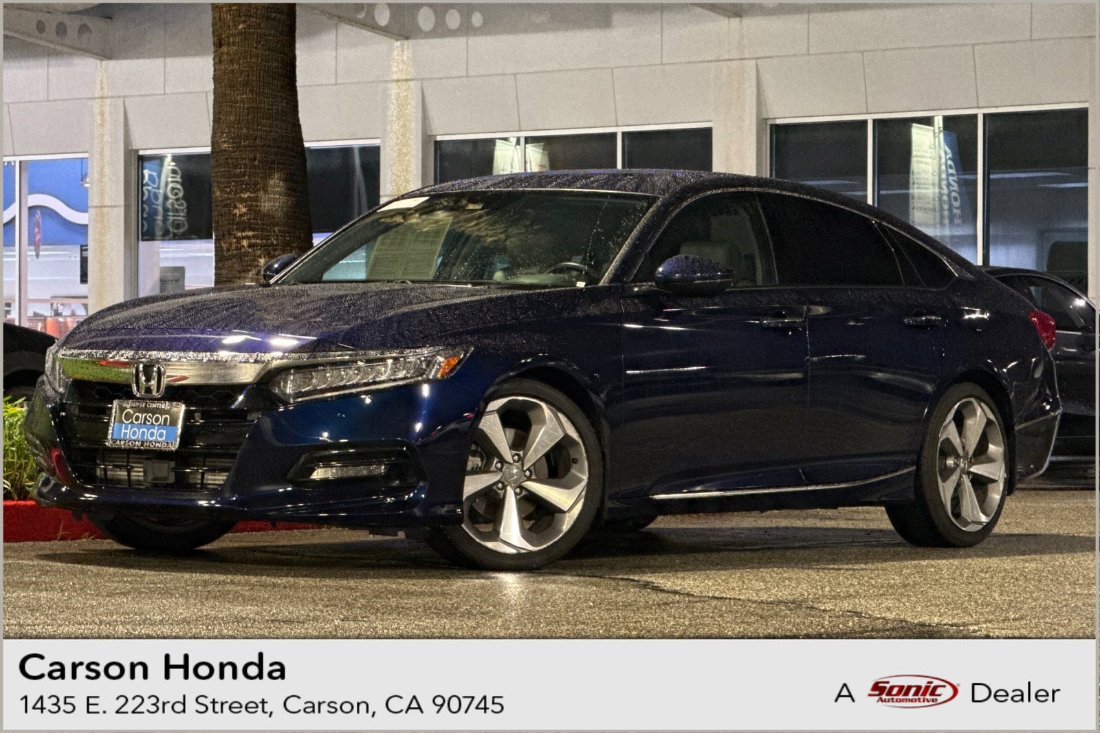 2018 Honda Accord Touring's photo