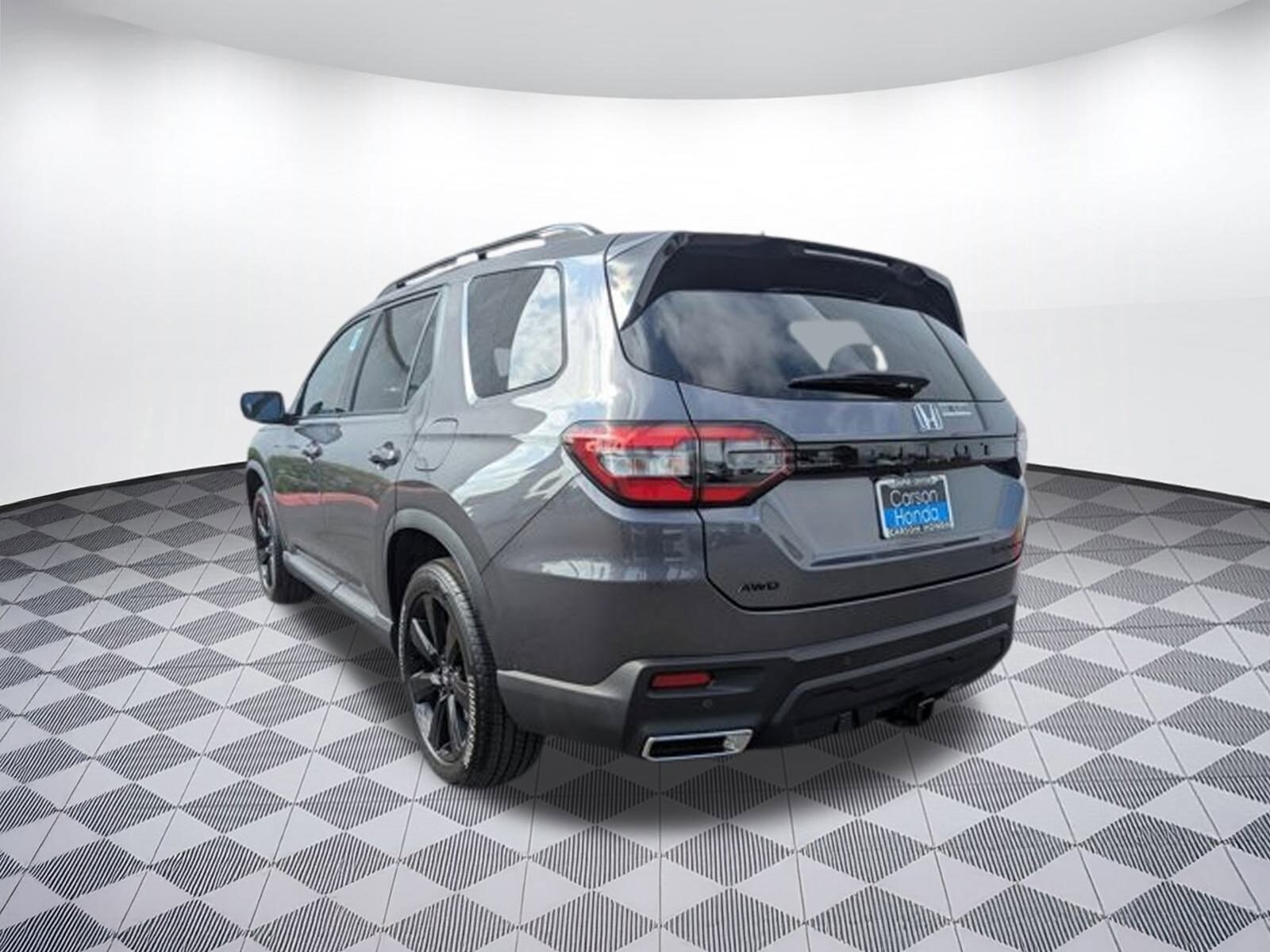 2025 Honda Pilot Black Edition photo 2