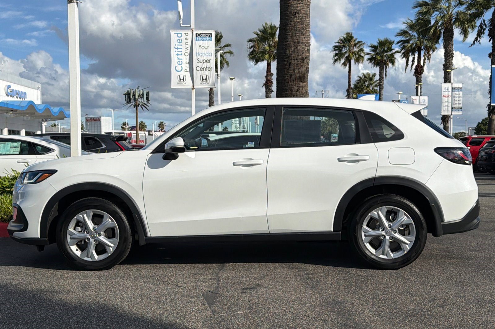 2023 Honda HR-V LX photo 2