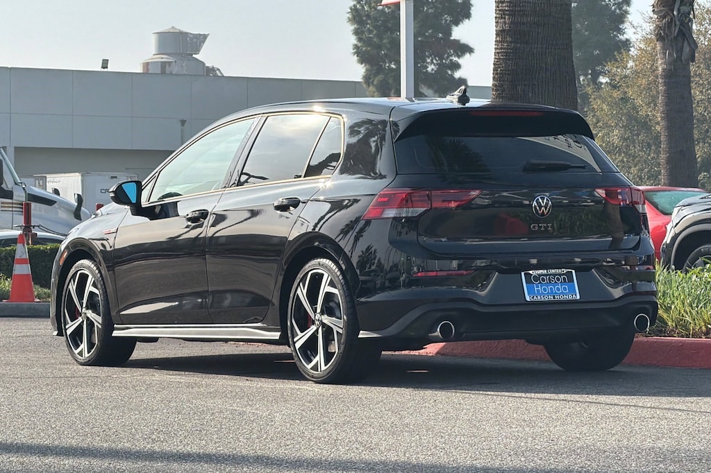 Used 2024 Volkswagen Golf GTI SE Hatchback