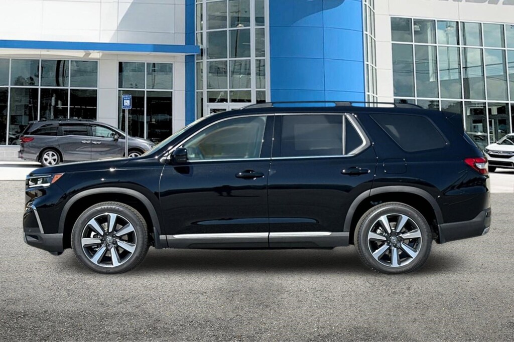 New 2025 Honda Pilot Touring SUV