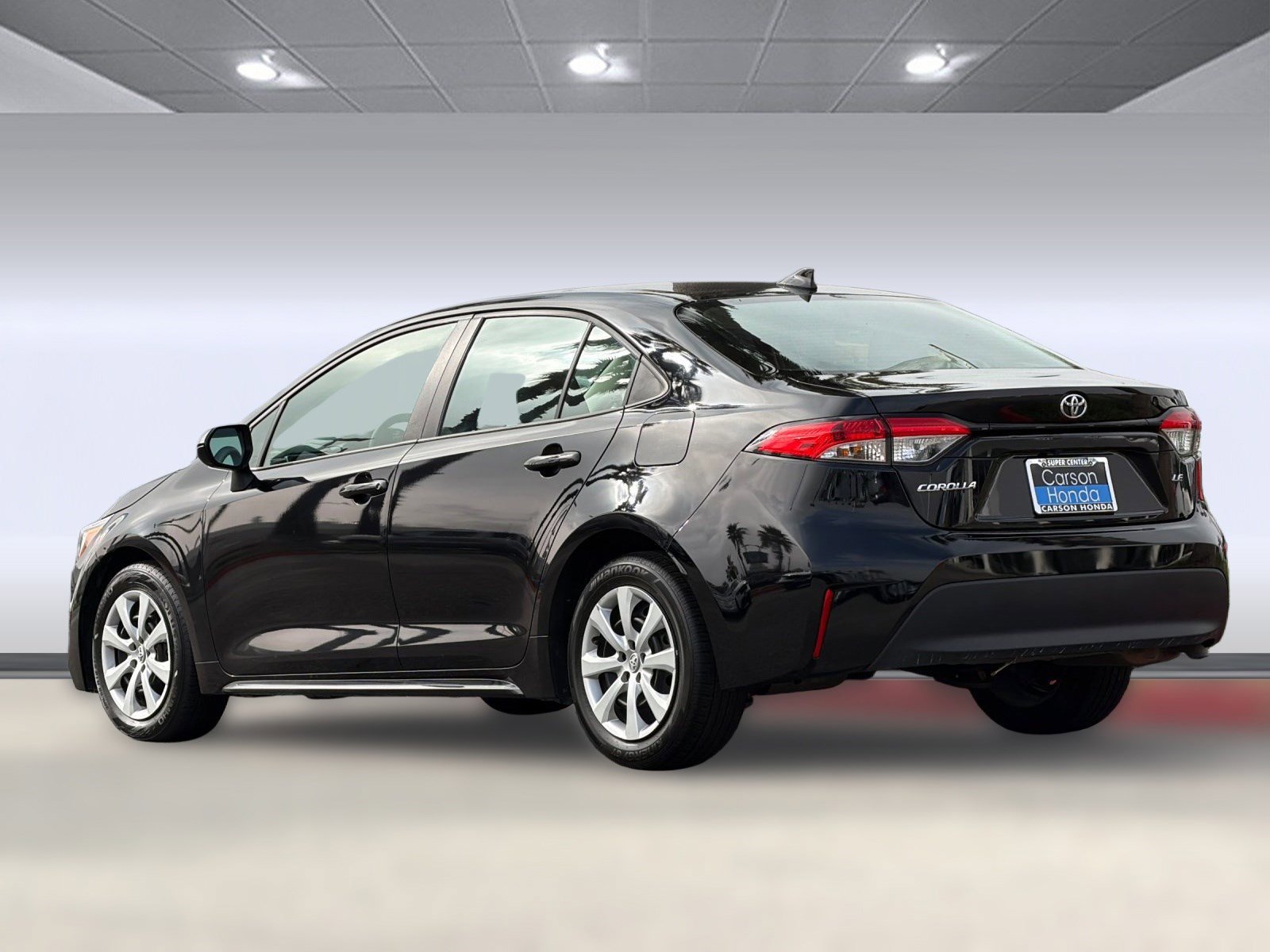 2024 Toyota Corolla LE photo 3