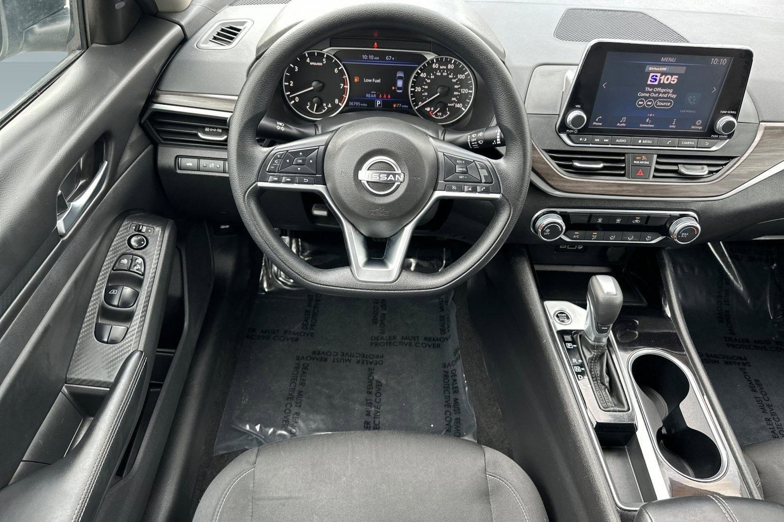 2024 Nissan Altima 2.5 SV photo 4