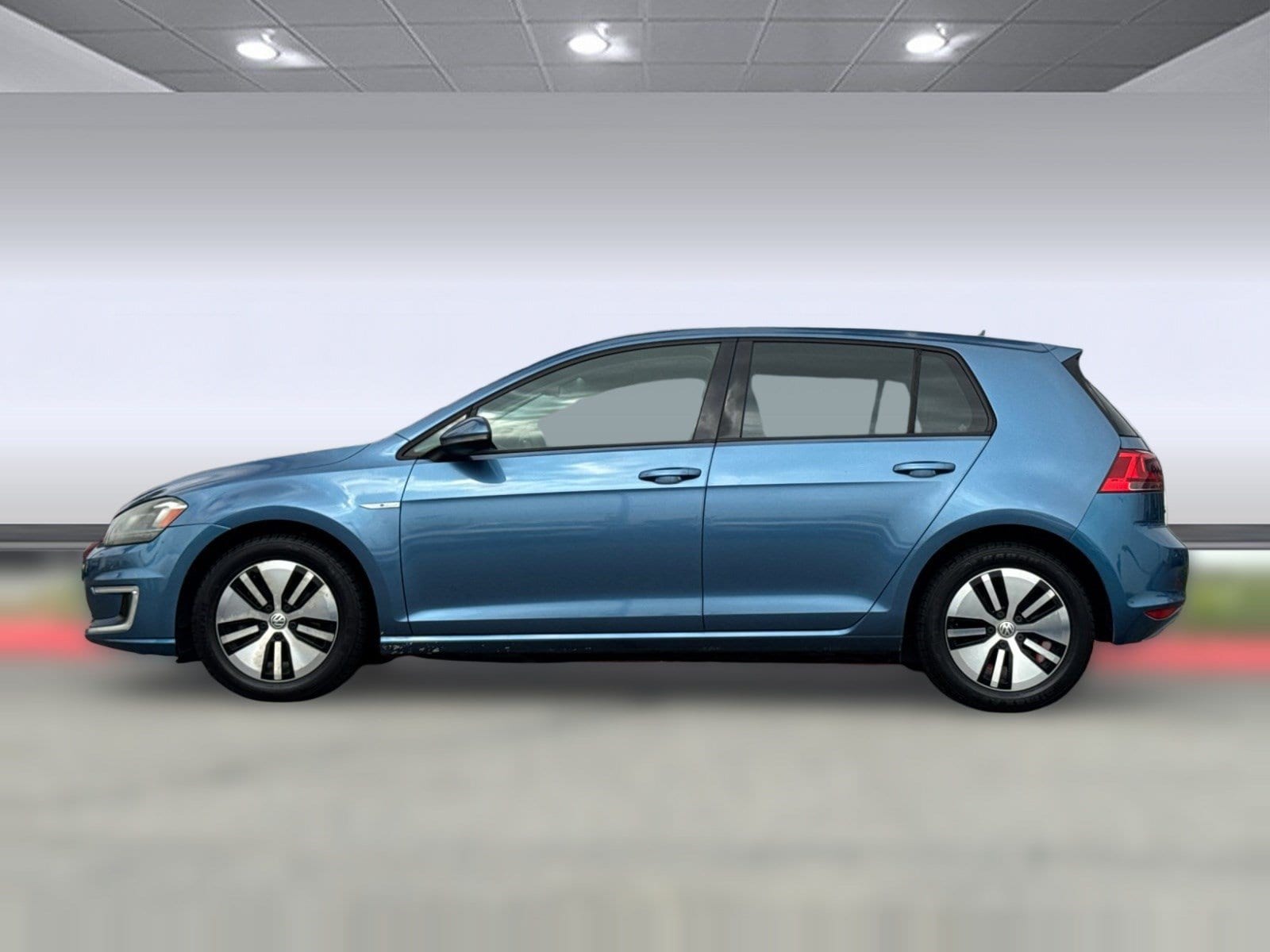 Used 2015 Volkswagen e-Golf e-Golf SEL Premium with VIN WVWPP7AU6FW901822 for sale in Carson, CA