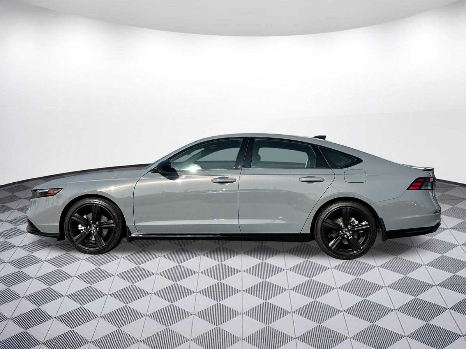 2023 Honda Accord Hybrid Sport-L photo 2