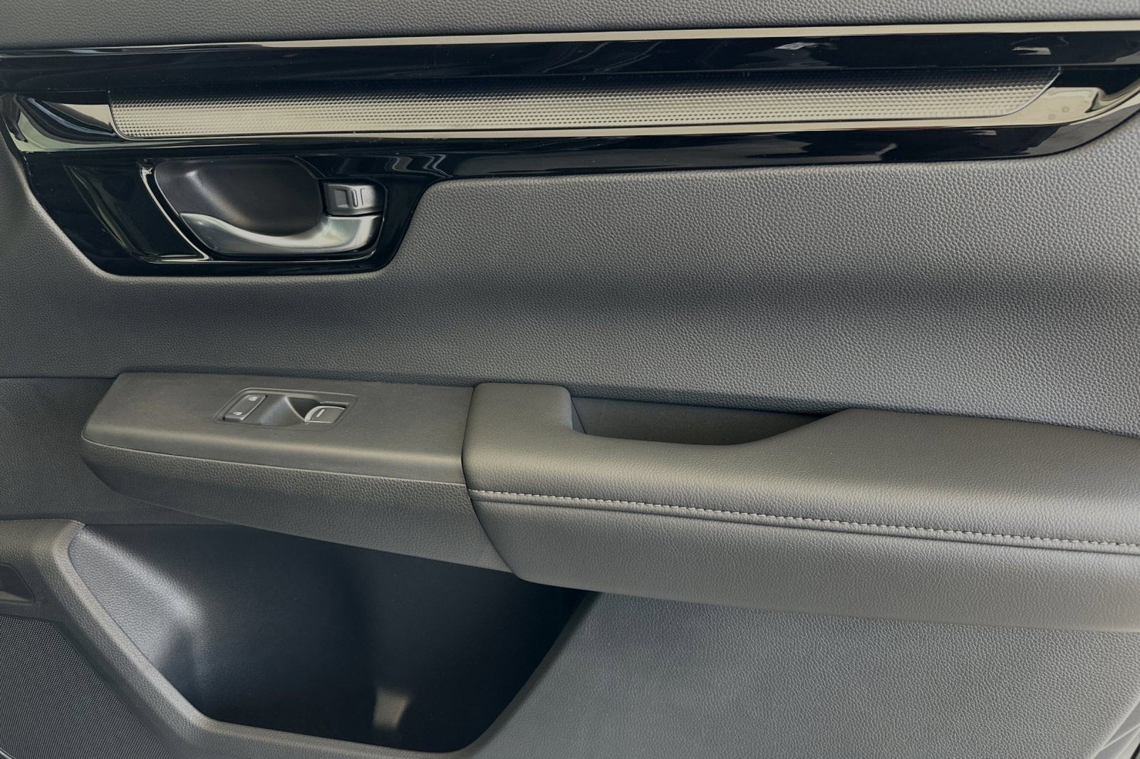 2025 Honda CR-V EX-L - Photo 25