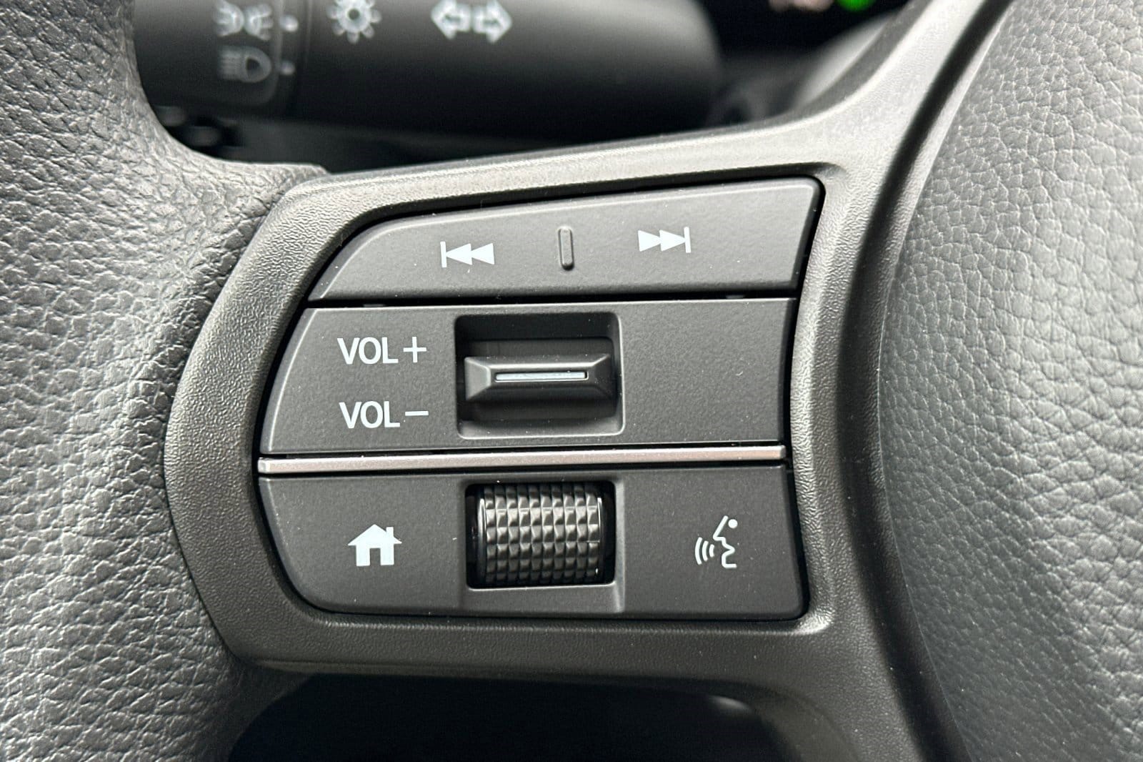 2026 Honda CR-V EX - Photo 16