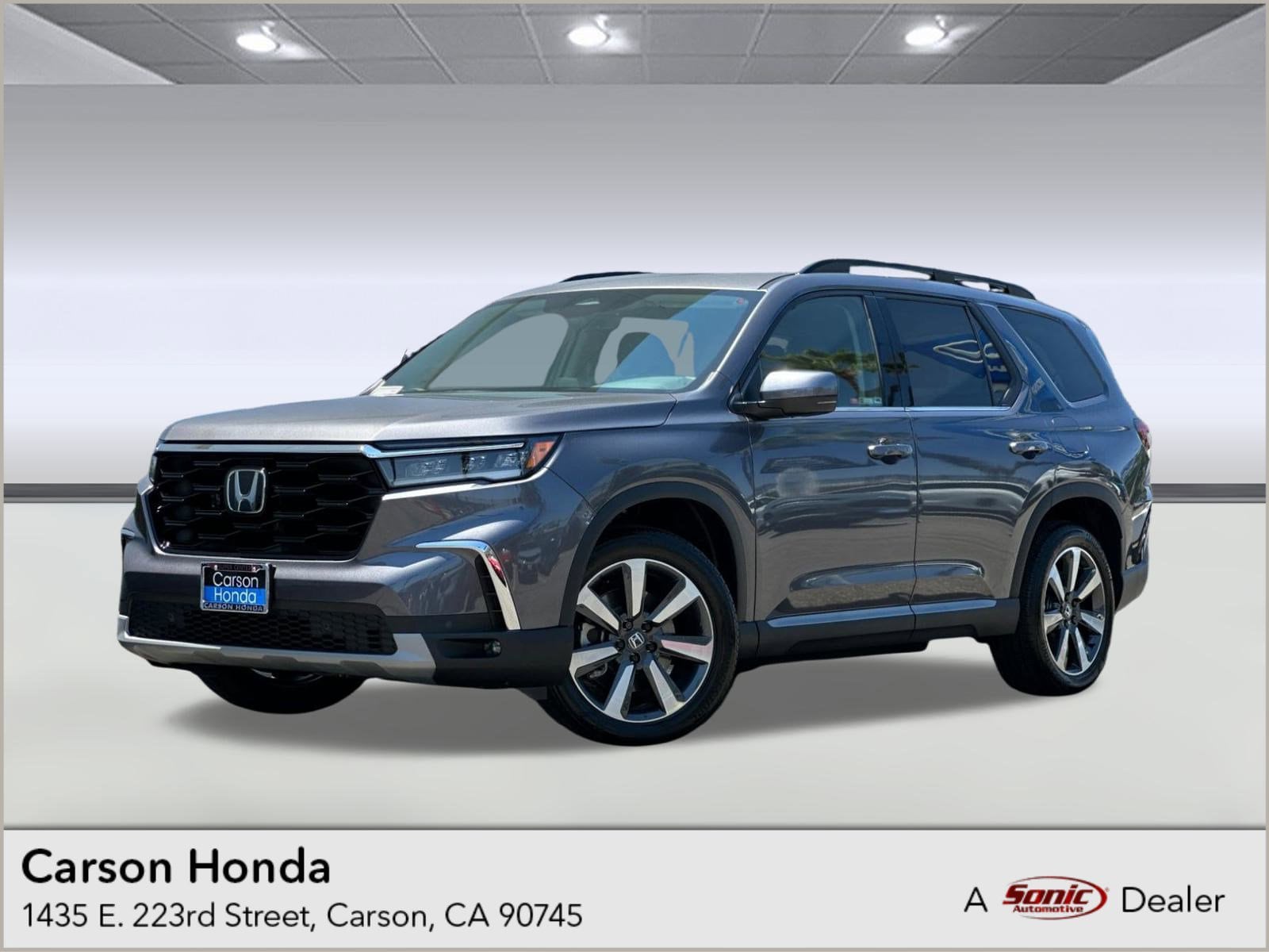 2025 Honda Pilot Touring's photo