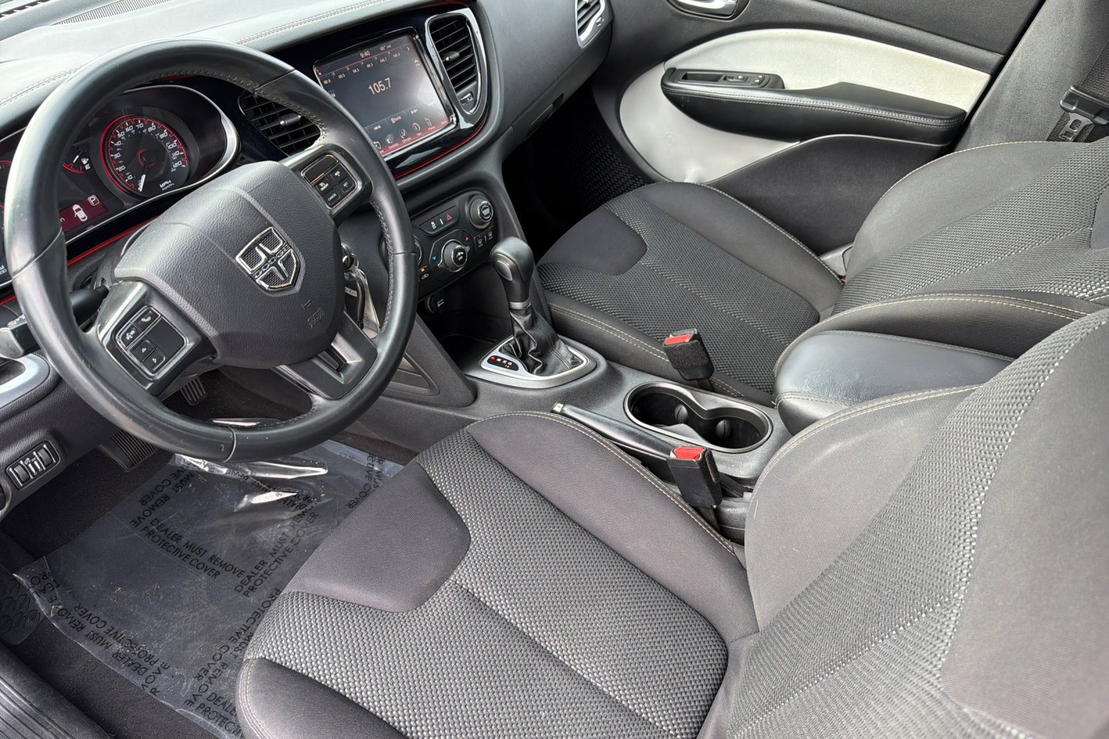 2014 Dodge Dart SXT photo 4