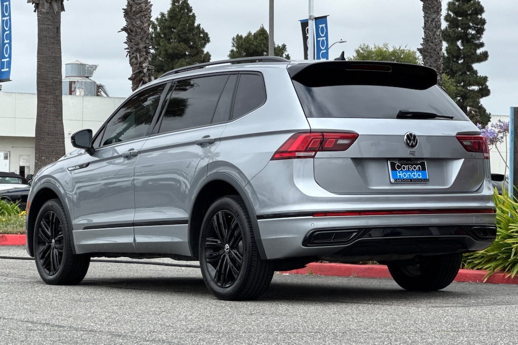 Used 2022 Volkswagen Tiguan SE R-Line Black SUV
