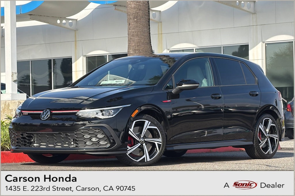 Used 2024 Volkswagen Golf GTI SE Hatchback