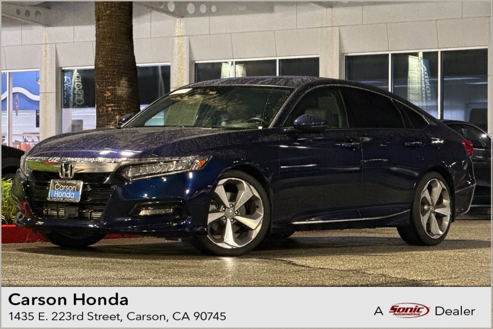 2018 Honda Accord Touring's photo