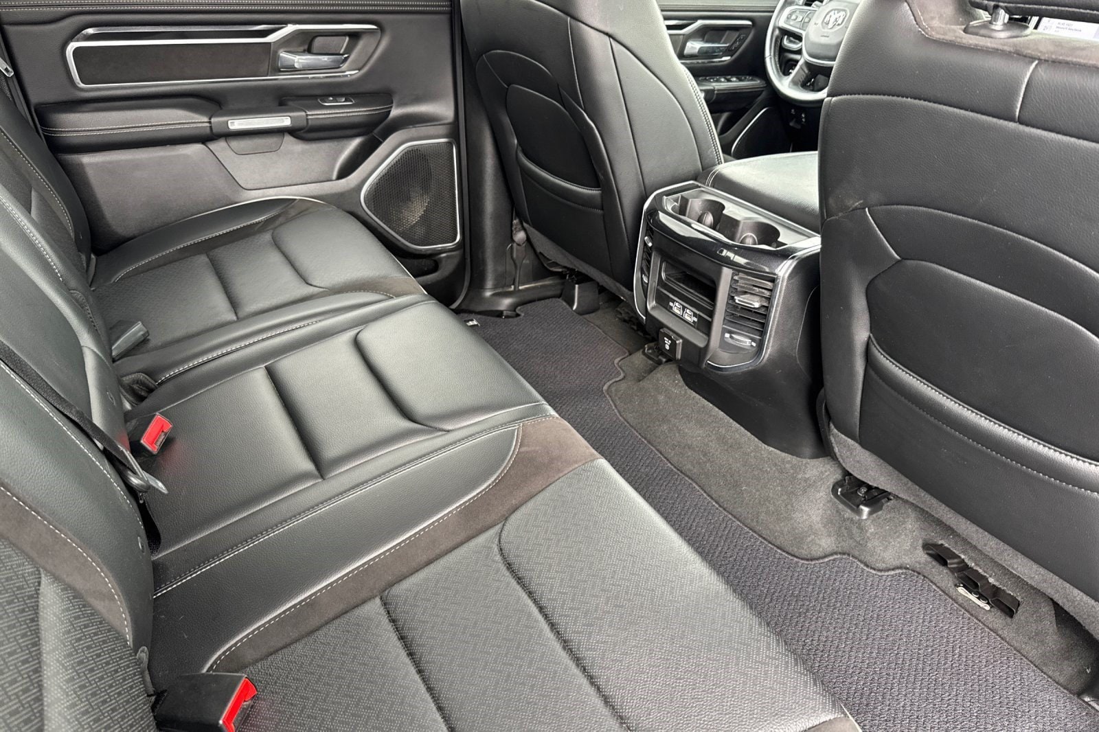 2022 RAM Ram 1500 Pickup Laramie - Photo 32