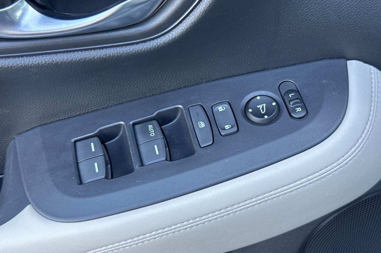2024 Honda HR-V LX - Photo 14