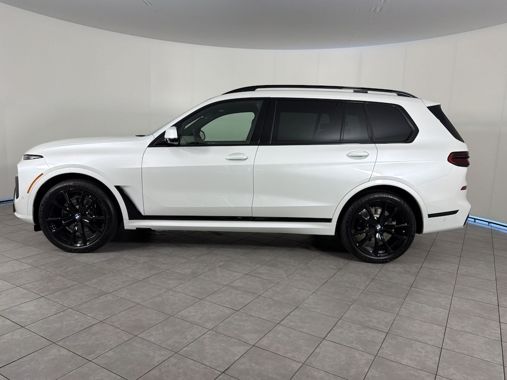 New 2027 BMW X7 xDrive40i SUV