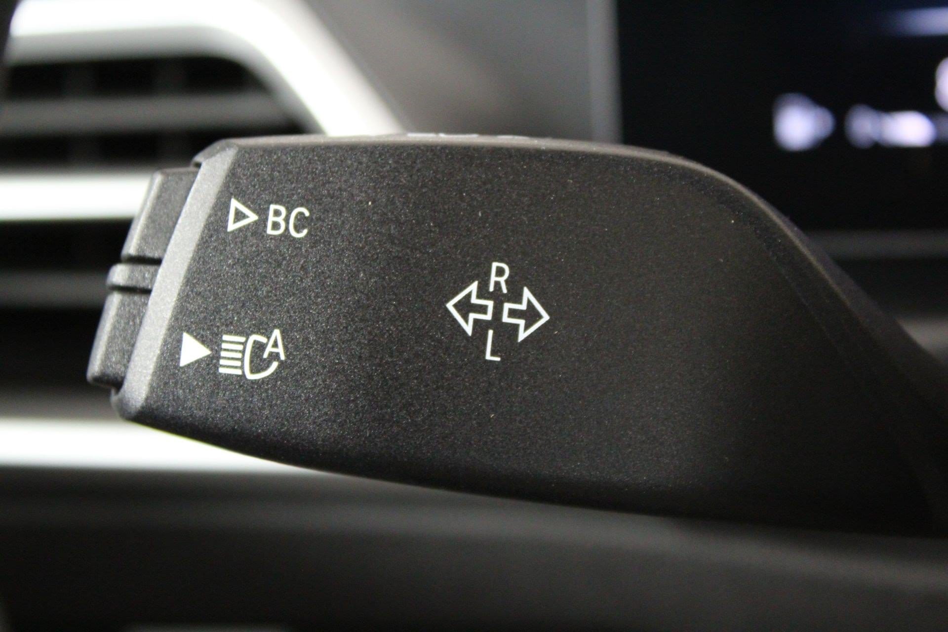 2026 BMW 3 Series 330i - Photo 29