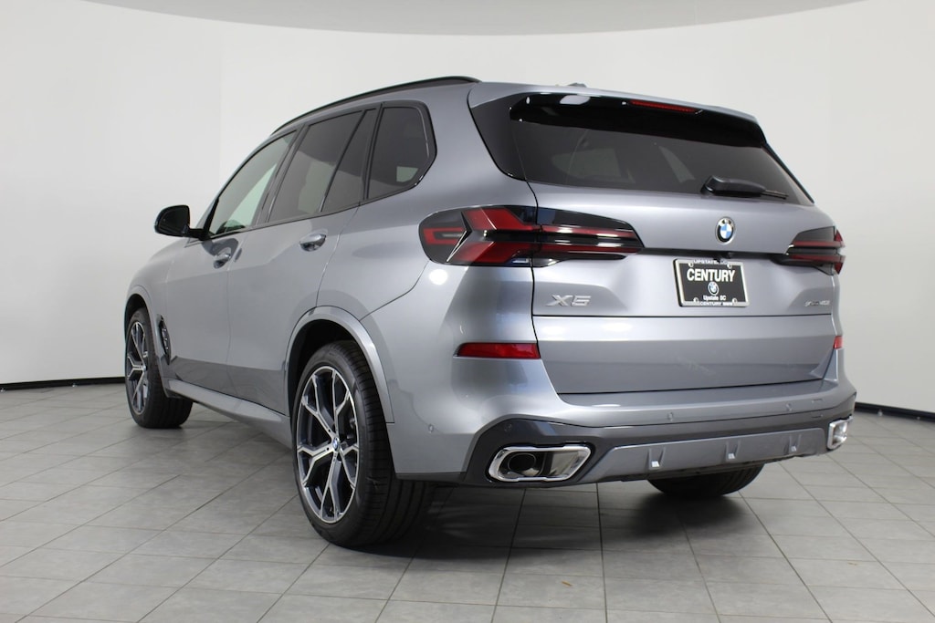 New 2026 BMW X5 xDrive40i SUV