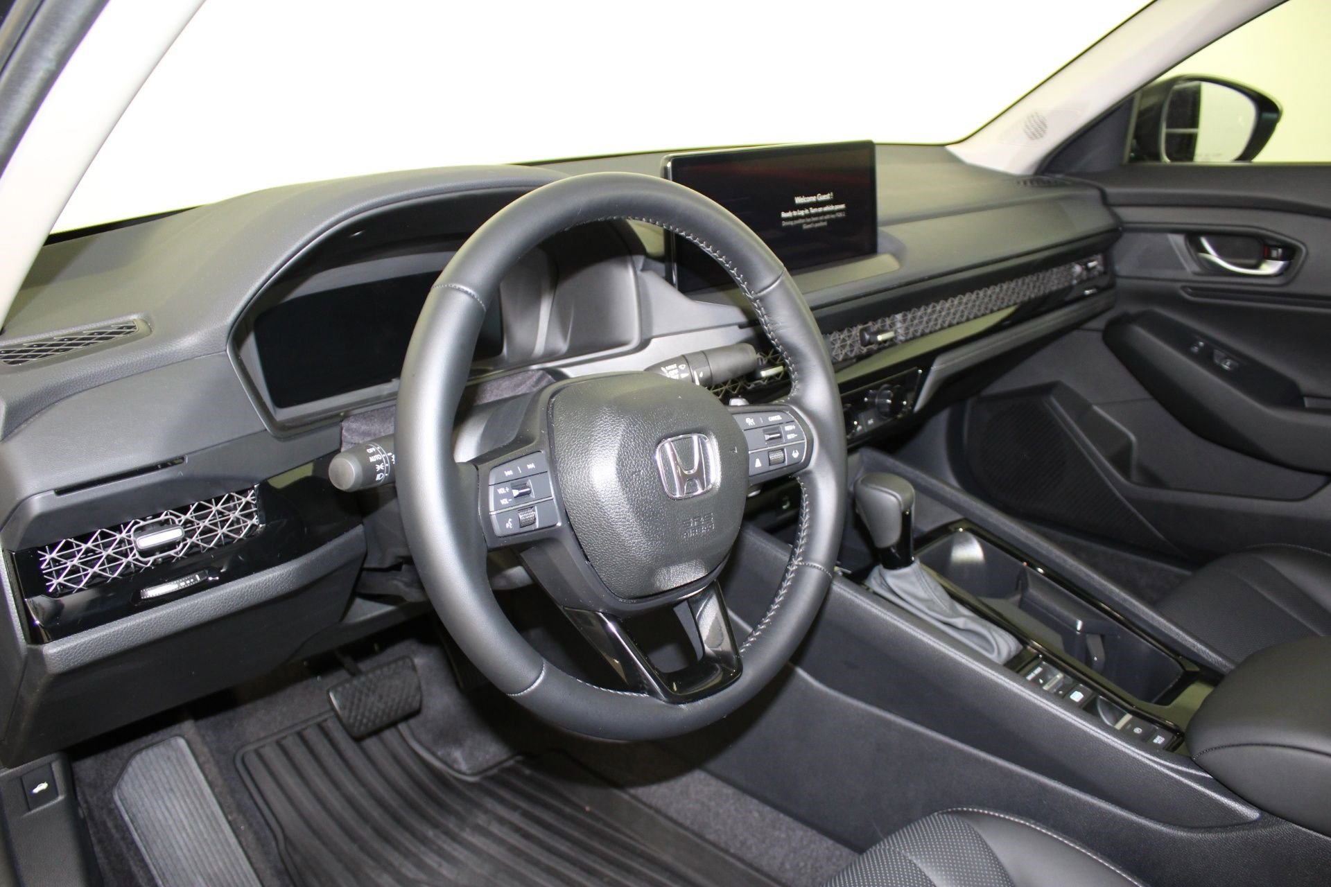 2025 Honda Accord Hybrid EX-L photo 3