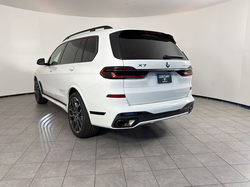 New 2026 BMW X7 xDrive40i SUV
