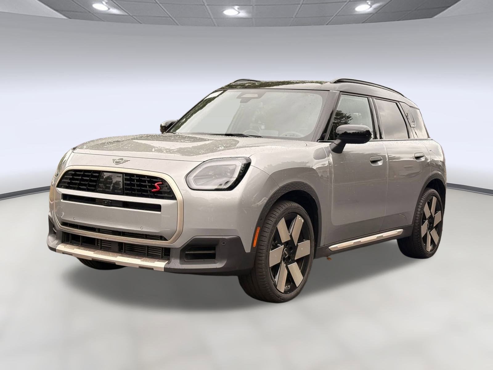 2025 MINI Countryman S's photo