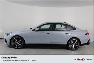 2026 BMW 550e xDrive Sedan