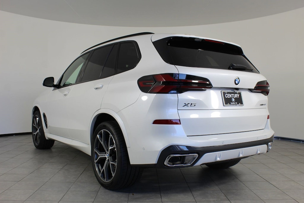 New 2026 BMW X5 xDrive40i SUV