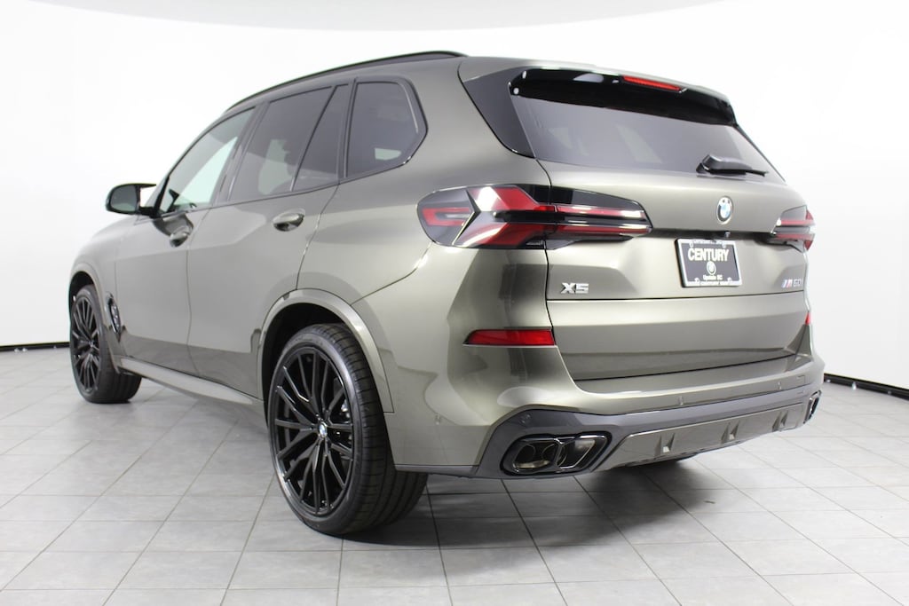 New 2026 BMW X5 M60i SUV