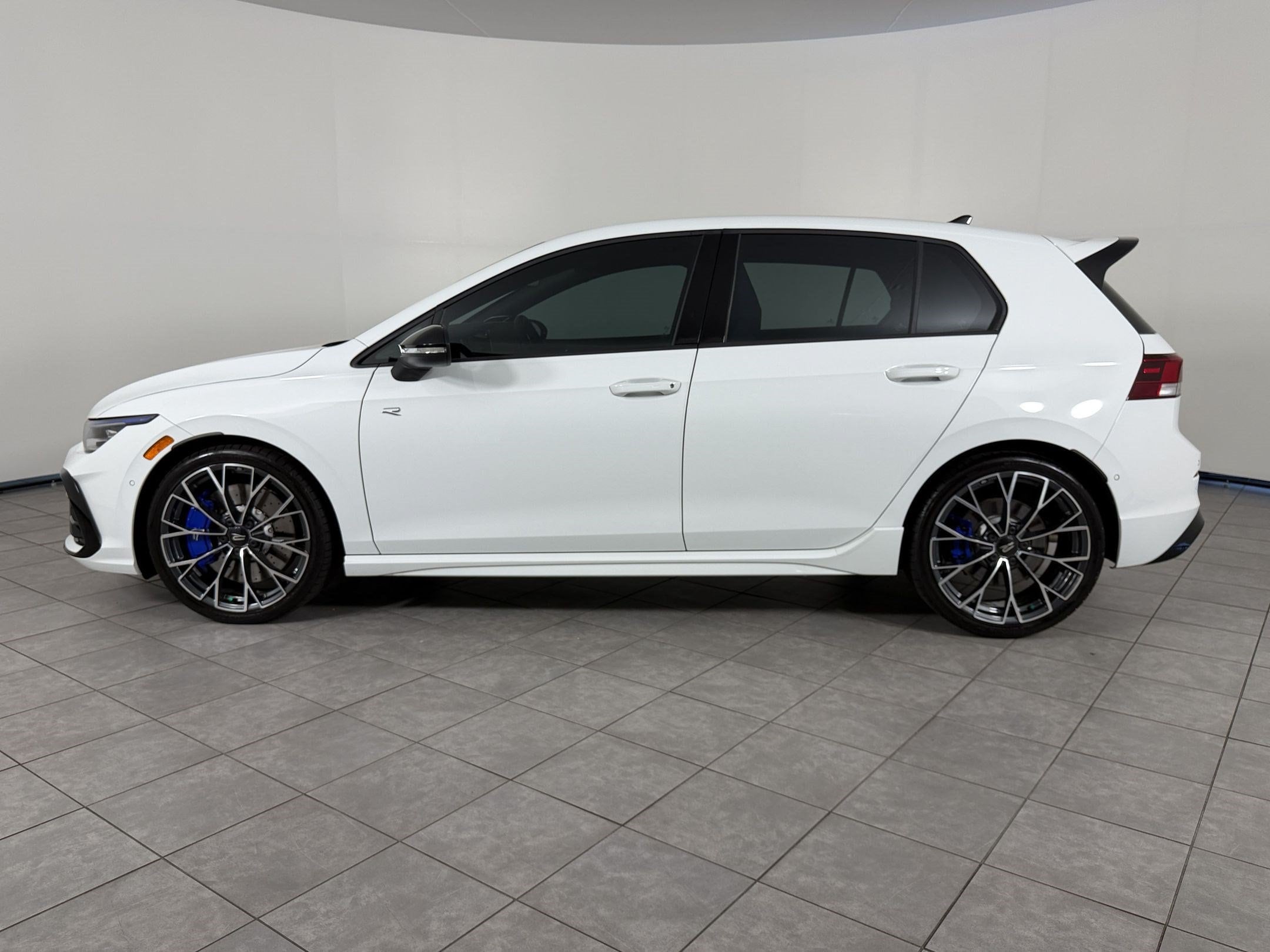 2026 Volkswagen Golf R Golf R (2.0T DSG) Hatchback