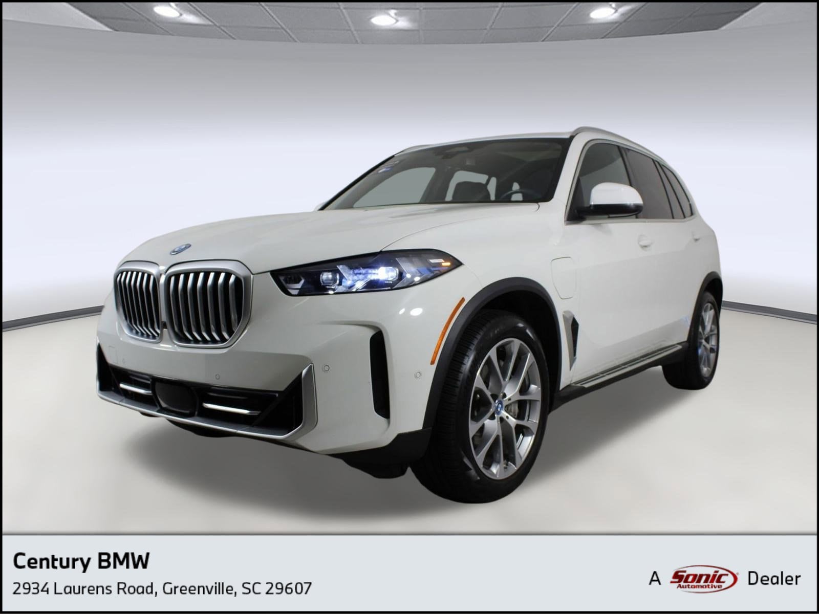2025 BMW X5 50e's photo