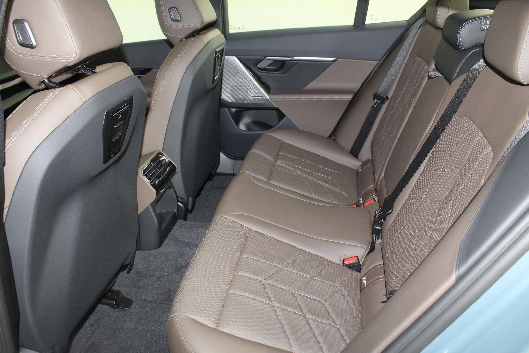 2026 BMW i5 40 - Photo 12