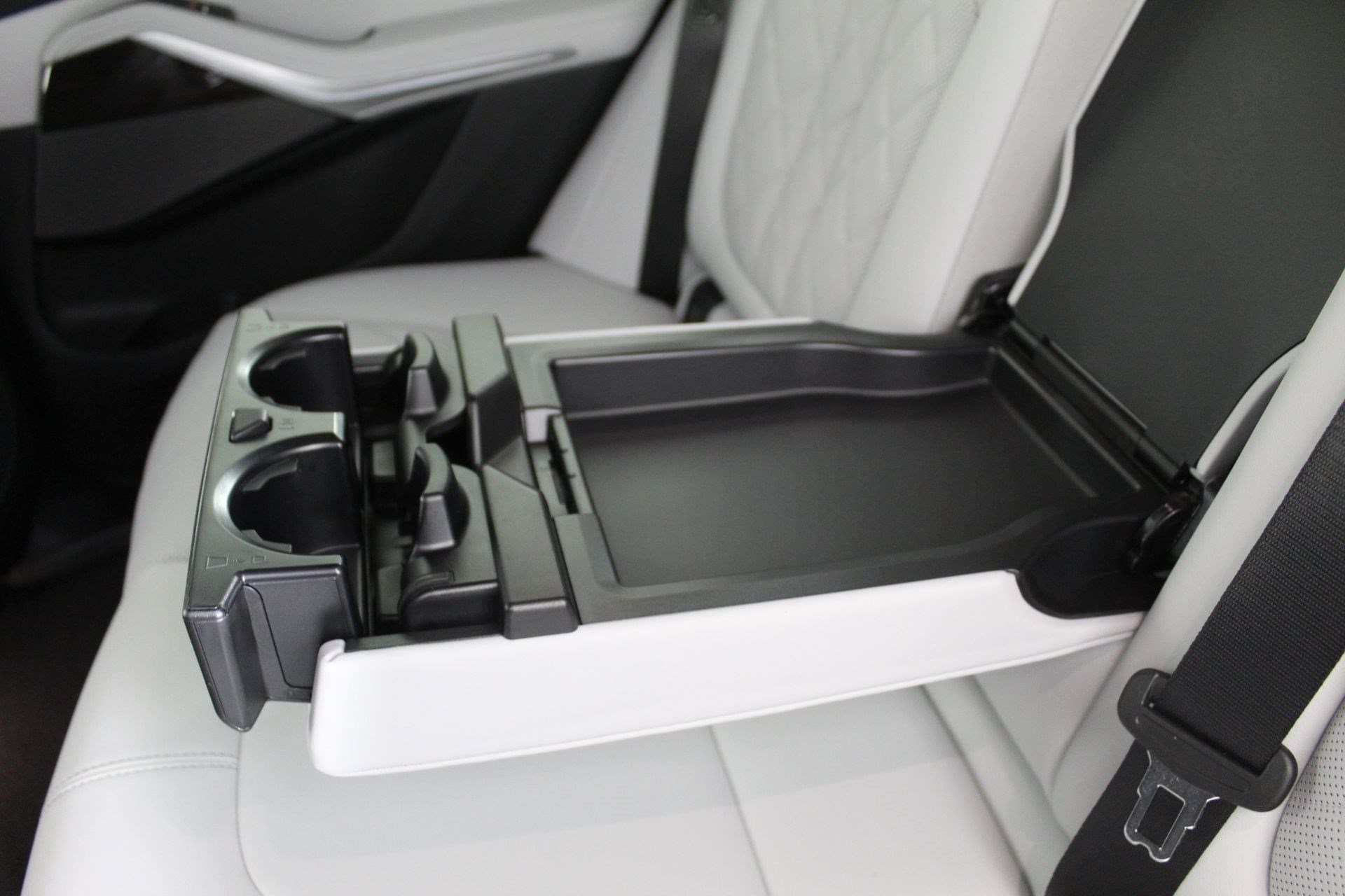 2026 BMW X5 40i - Photo 22